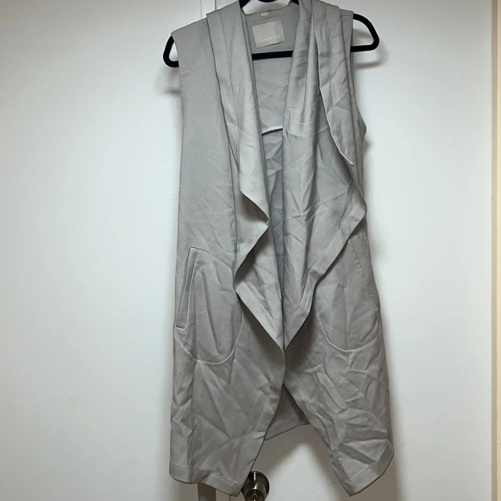 Soia & Kyo light grey hood flowy long vest - Picture 3 of 6